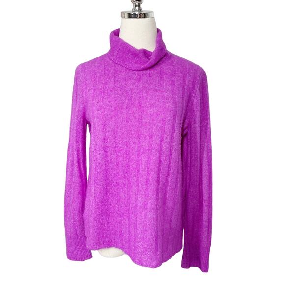 🧶 Banana Republic Wool Mock Turtleneck Sweater – Size XS (Fits S/M) - Picture 4 of 8